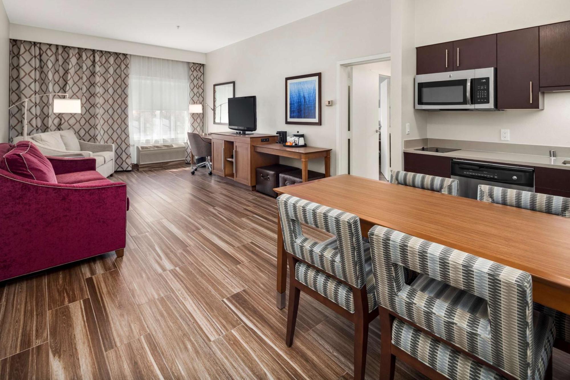 Hampton Inn & Suites Seattle North/Lynnwood Eksteriør bilde